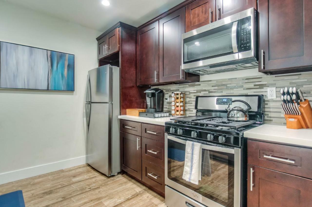 Long Beach Studio Suites Dış mekan fotoğraf